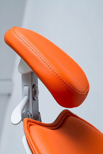 Woson WOD730 – стоматологическая установка с подкатным блоком врача